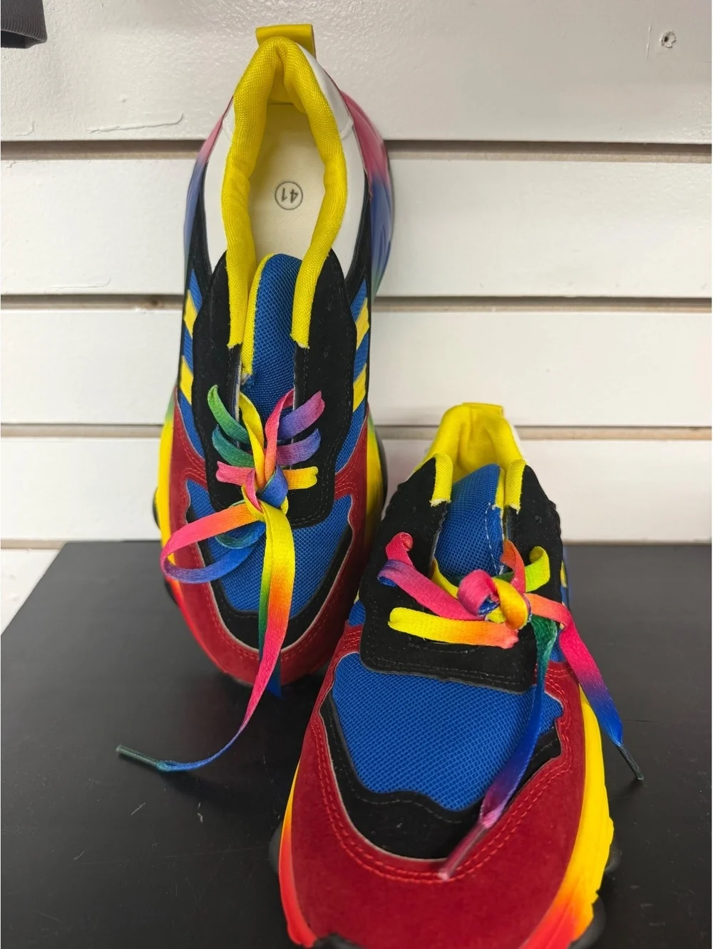 N/A bold multicolor